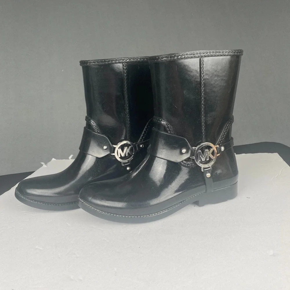 Michael Kors Fulton Harness Black Blue Rain Bootie Ankle Boots‎ Size 6